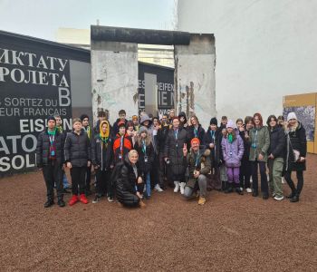 Wizyta na Jarmarku Bożonarodzeniowym w Berlinie. zdjecie 1