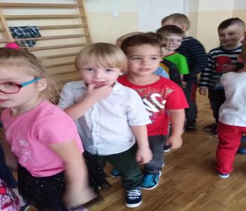 Andrzejki w naszym przedszkolu. zdjecie 7