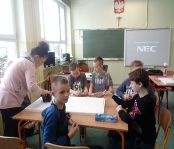 ŹRÓDEŁKO W SZKOLE - AKTYWNI UCZNIOWIE I RODZICE zdjecie 21