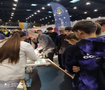 Liceum Mistrzostwa Sportowego na Edukacyjnych Targach Kariery.  zdjecie 3