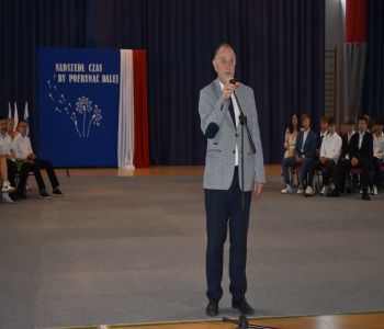 Uroczyste zakończenie roku szkolnego 2022/2023. zdjecie 7