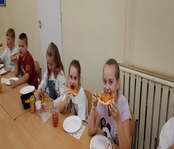 Integracja klasy 3b zdjecie 11