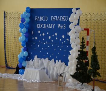 Dzień Babci i Dziadka w przedszkolu. zdjecie 4