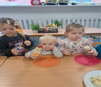 Dzień warzyw i owoców w przedszkolu. zdjecie 28