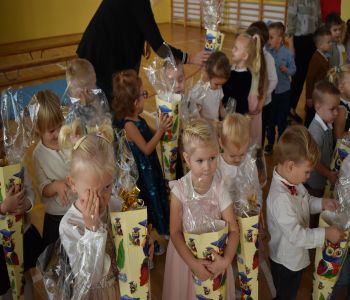 Pasowanie na Przedszkolaka zdjecie 15
