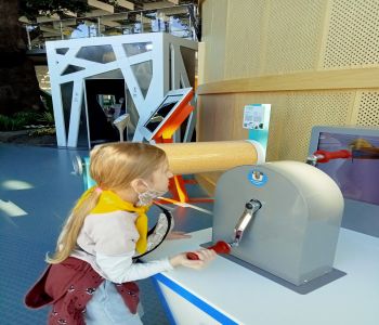 Klasy trzecie w Centrum Nauki Experyment. zdjecie 32