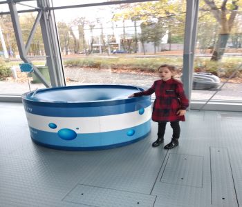 Wycieczka kl. 1A do Centrum Nauki Eksperyment. zdjecie 153