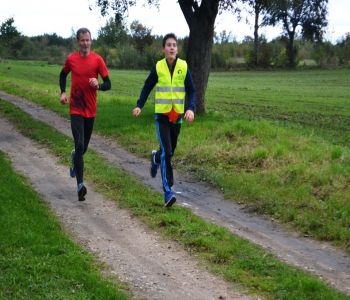 GRA TERENOWA- rozegrana w ramach obchodów 80 rocznicy wybuchu II wojny światowej zdjecie 2