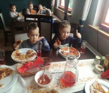 Warsztaty przygotowywania i wypieku pizzy dla Przedszkolaków. zdjecie 0