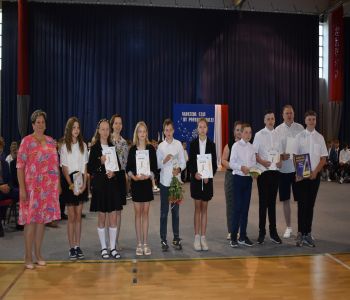 Uroczyste zakończenie roku szkolnego 2022/2023. zdjecie 65
