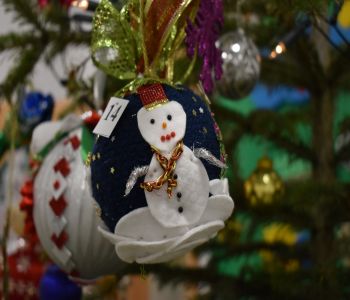 Klasowy konkurs na najpiękniejszą bombkę rozstrzygnięty. zdjecie 9