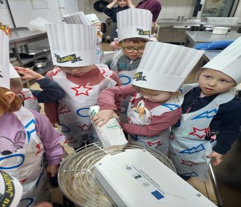 Dzień pizzy w przedszkolu. zdjecie 23