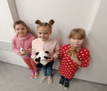 Dzień pluszowego misia w klasach 0a i 1a zdjecie 3