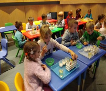 Wycieczka kl. 1A do Centrum Nauki Eksperyment. zdjecie 29