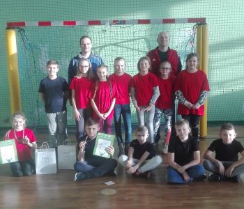 Gniewino z medalami w V Halowych Mistrzostwach Powiatu Wejherowskiego Szkół Podstawowych w Lekkoatletyce zdjecie 5