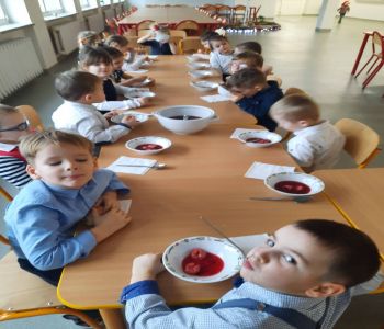 Wigilia w Punkcie Przedszkolnym 2020r. zdjecie 11