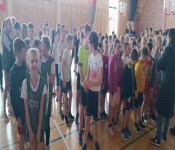 Igrzyska sportowe dla klas 1-3. zdjecie 8