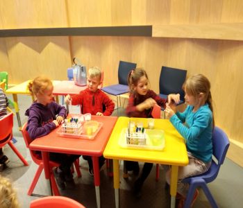Wycieczka kl. 1A do Centrum Nauki Eksperyment. zdjecie 44