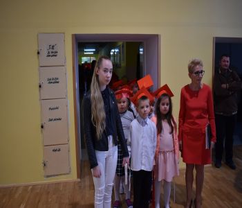 Uroczyste pasowanie na ucznia. zdjecie 1