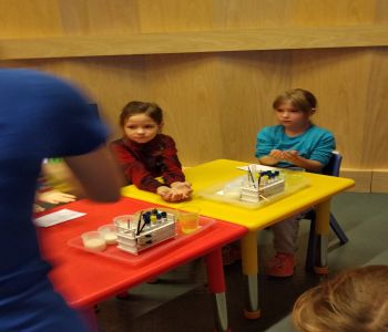 Wycieczka kl. 1A do Centrum Nauki Eksperyment. zdjecie 115