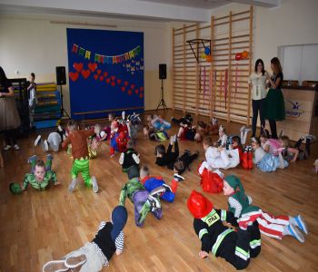 Bal karnawałowy w Punkcie Przedszkolnym. zdjecie 18
