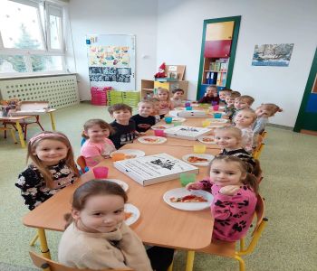 Międzynarodowy Dzień Pizzy w Przedszkolu. zdjecie 4