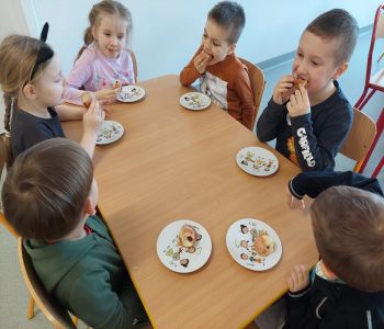 Tłusty czwartek w przedszkolu. zdjecie 1