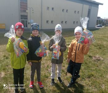 Zajączek wielkanocny w przedszkolu. zdjecie 5