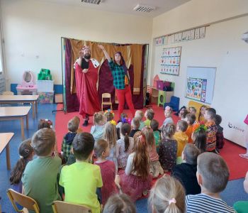 Przedszkolaki dbają o naszą Ziemię. zdjecie 8