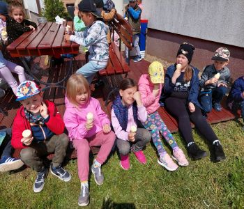 Dzień Dziecka w przedszkolu. zdjecie 7
