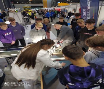 Liceum Mistrzostwa Sportowego na Edukacyjnych Targach Kariery.  zdjecie 12