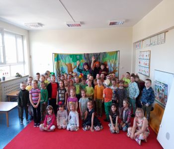 Przedszkolaki dbają o naszą Ziemię. zdjecie 2