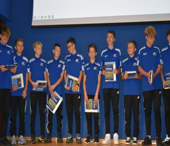 Przyjęcie w poczet uczniów Szkoły Mistrzostwa Sportowego. zdjecie 14
